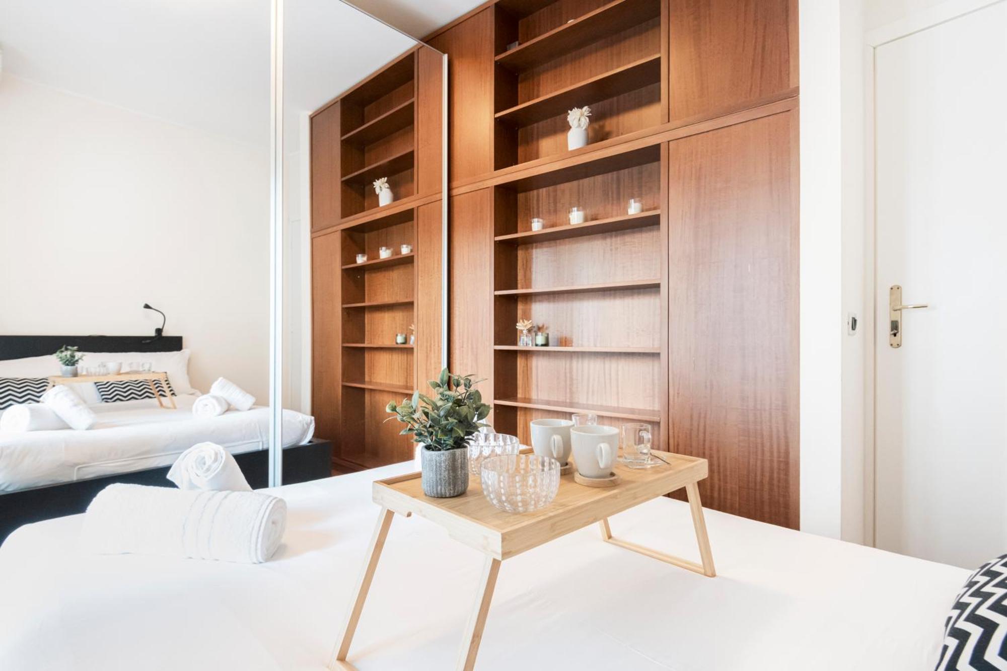 Appartement Easylife - Pearl With Balcony On Ticinese District *