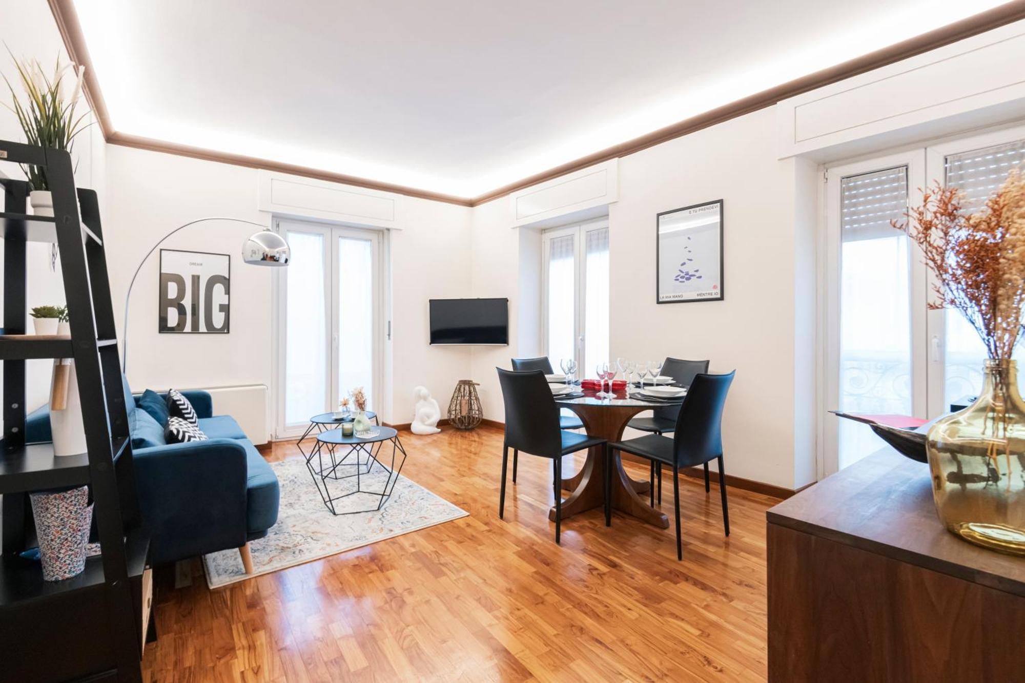 Easylife - Pearl With Balcony On Ticinese District Milan