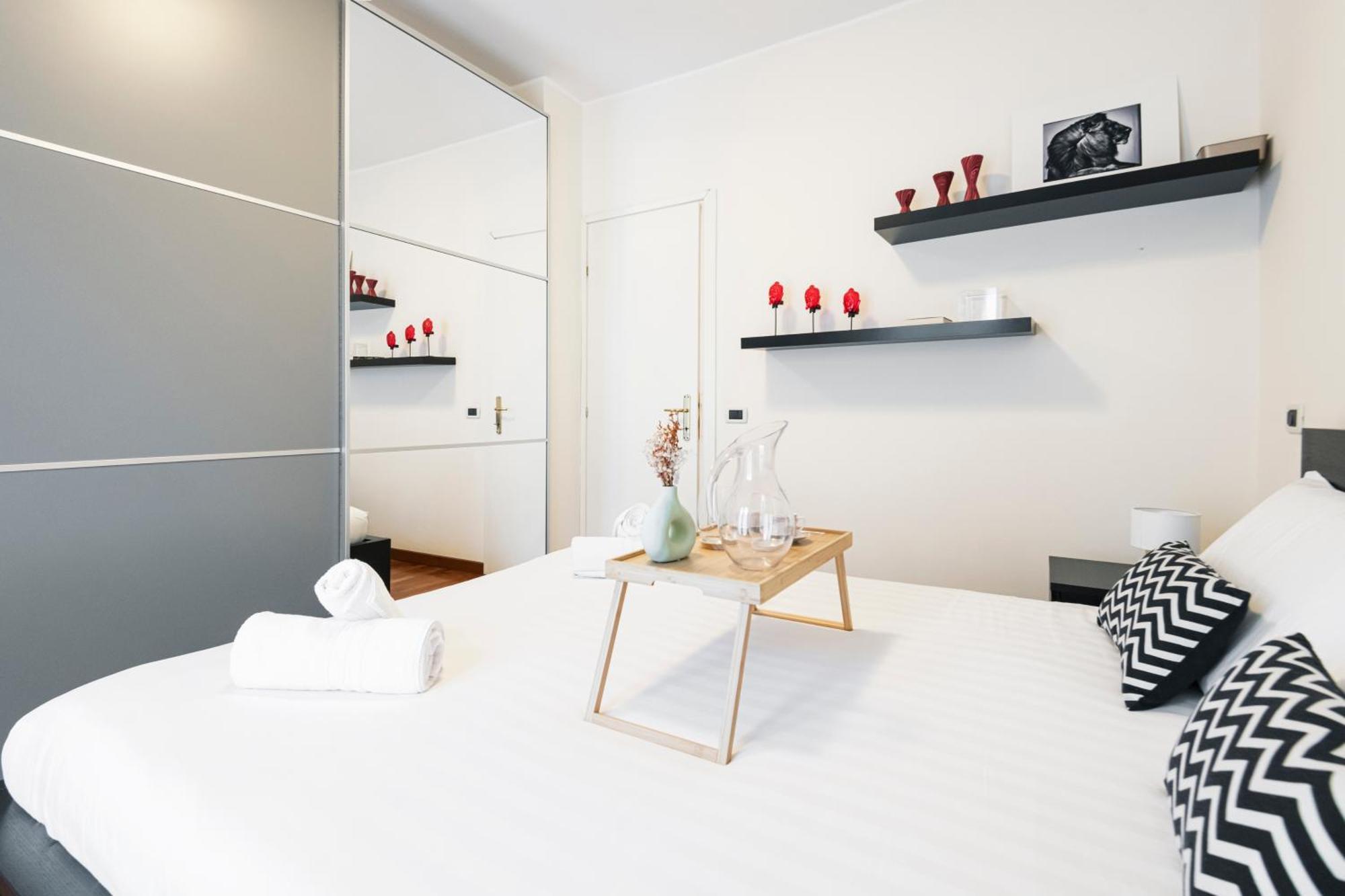 Appartement Easylife - Pearl With Balcony On Ticinese District *